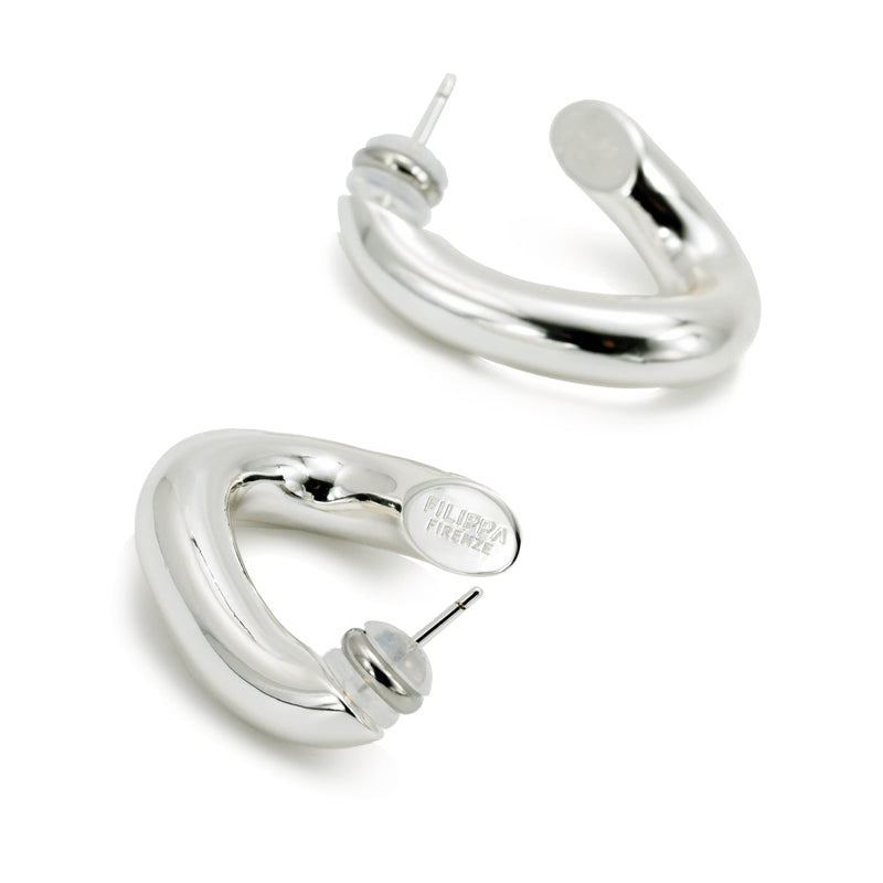 GIGI - Silver-plated hoop earrings with a modern twist